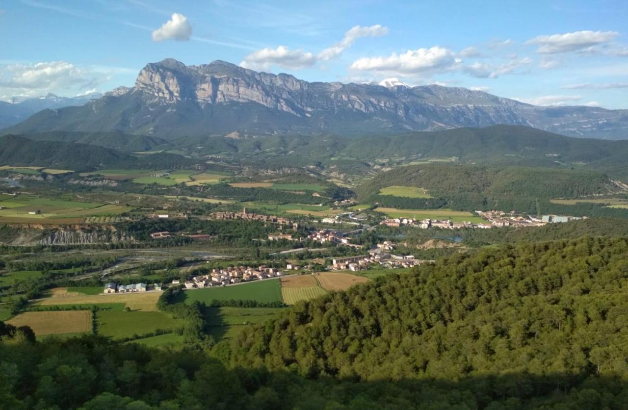 Apartamento Cinca Pirineo En Aínsa Екстериор снимка