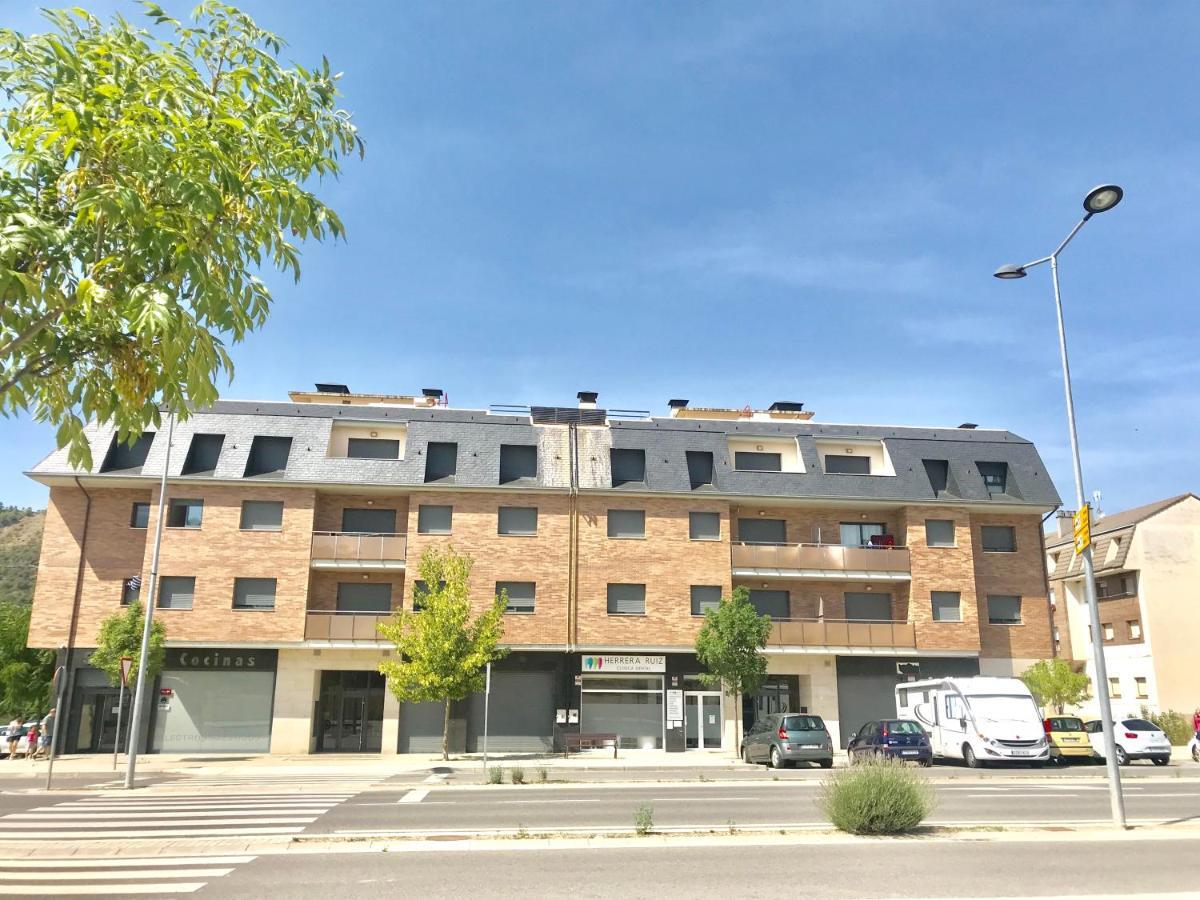 Apartamento Cinca Pirineo En Aínsa Екстериор снимка